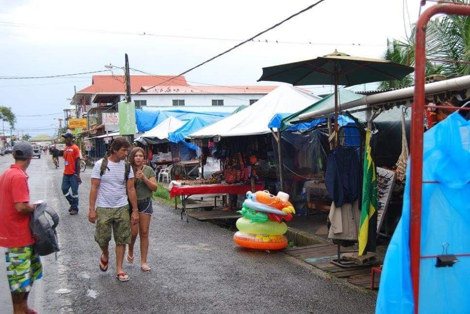 Cataleya Hostel, Bocas Del Toro מראה חיצוני תמונה